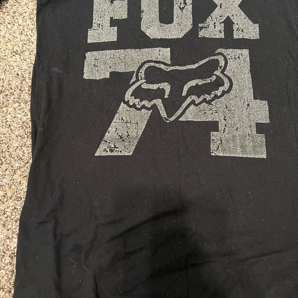 FOX - Picture 3 of 3